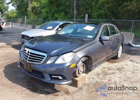 2011 Mercedes-Benz E 350 4Matic из США, поврежденный, VIN WDDHF8HB1BA280066